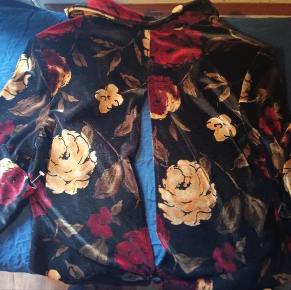 Ladies coat - Picture 4 of 5